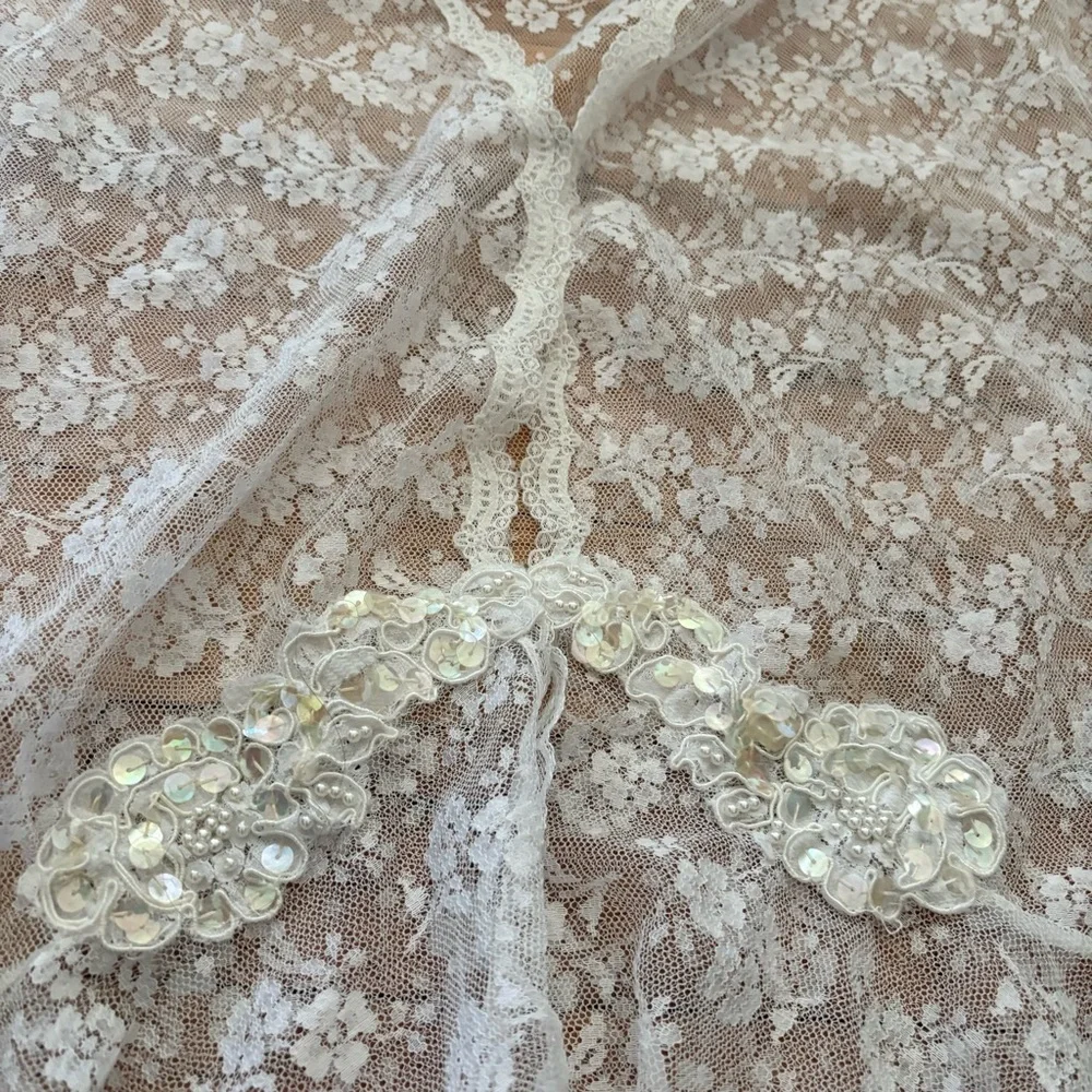 Vintage Val Mode Lingerie Lace Cover Up Size Medium